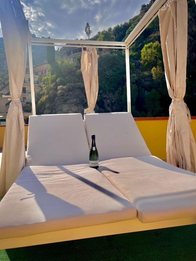 La Fontanella Apartment Taormina Ngoại thất bức ảnh