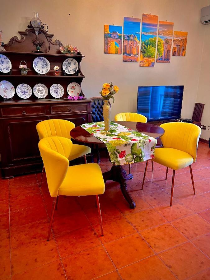 La Fontanella Apartment Taormina Ngoại thất bức ảnh