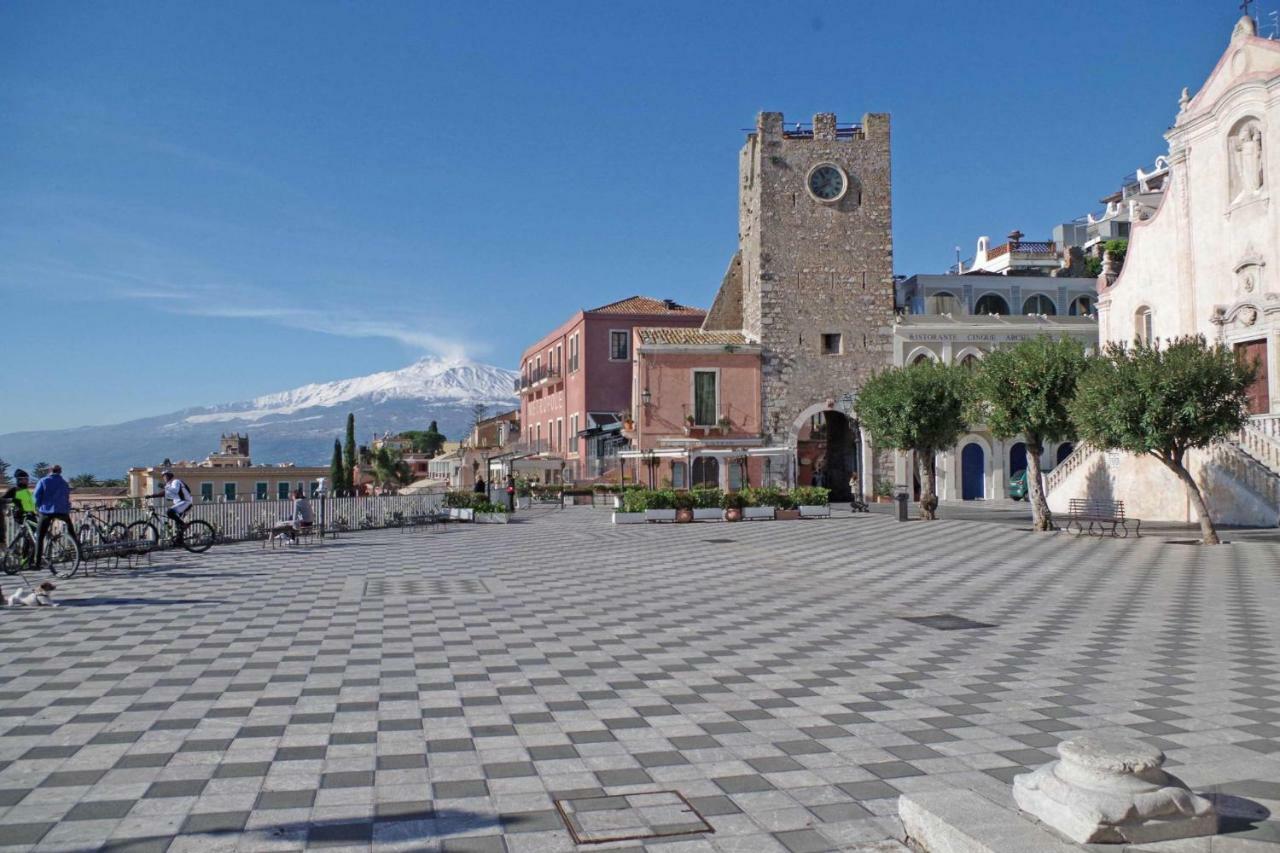 La Fontanella Apartment Taormina Ngoại thất bức ảnh