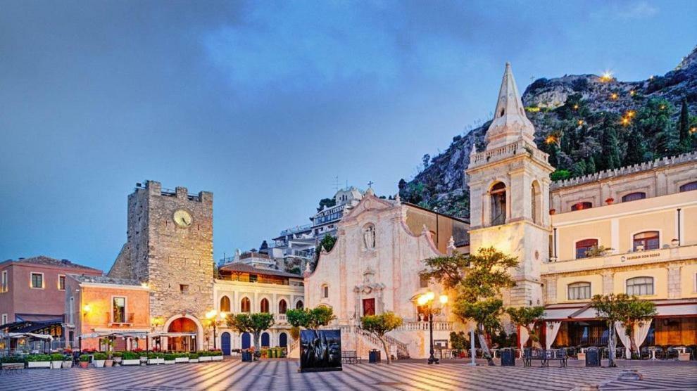 La Fontanella Apartment Taormina Ngoại thất bức ảnh